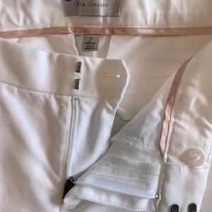 Gap straight leg white cropped dress pants